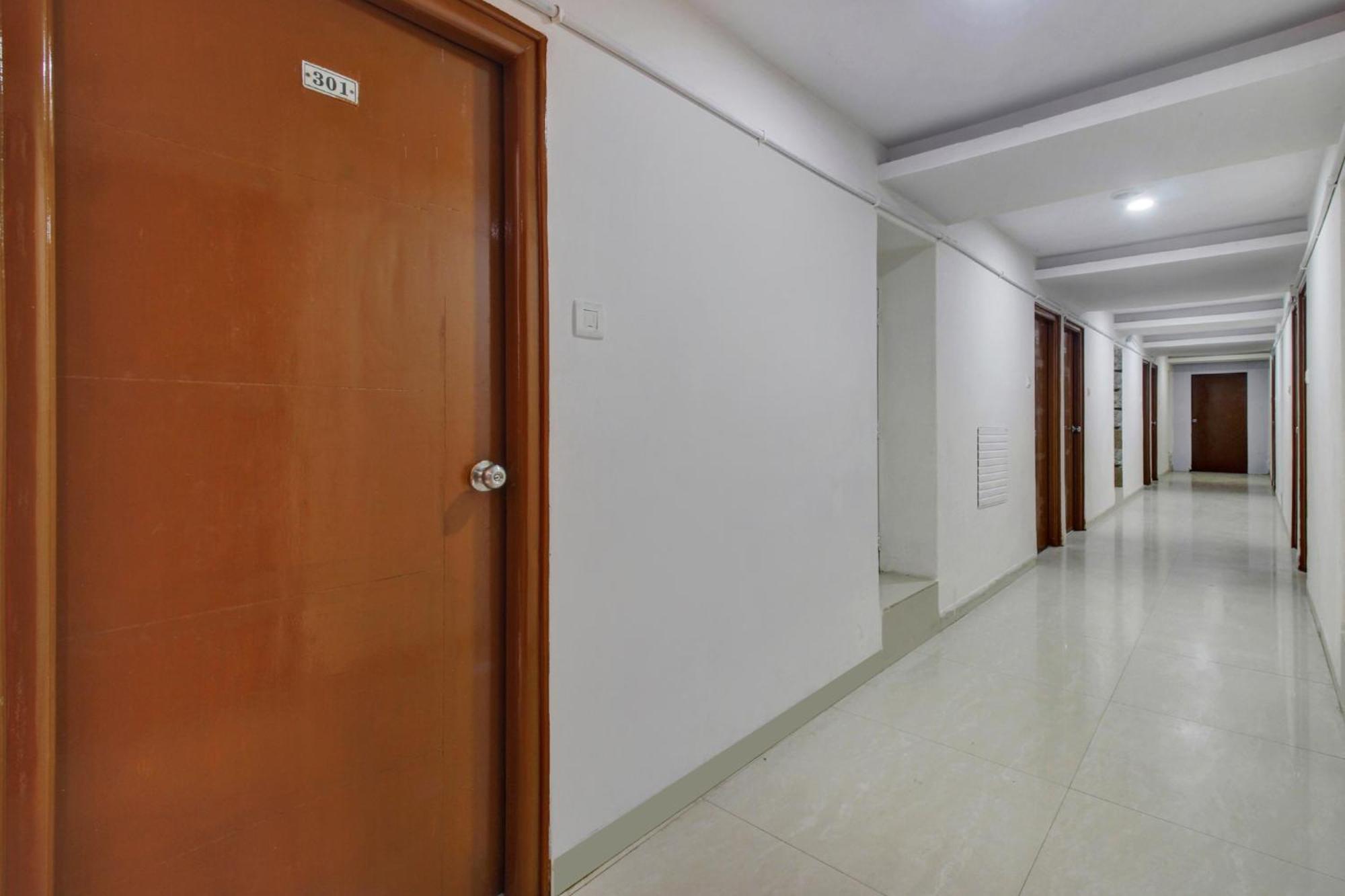 Collection O Sai Krupa Hotel Hyderabad Exterior photo