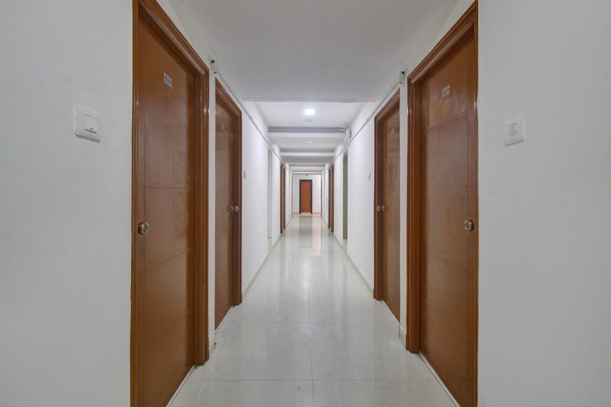 Collection O Sai Krupa Hotel Hyderabad Exterior photo