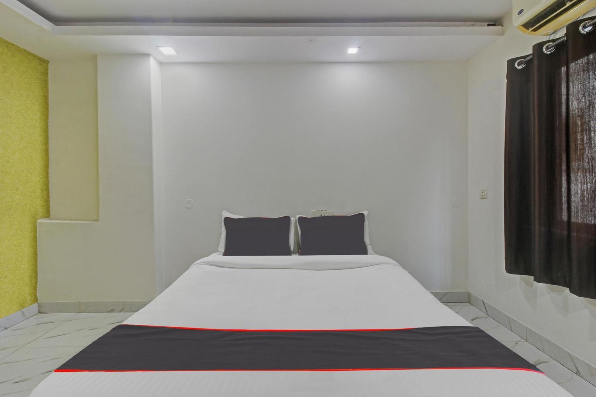 Collection O Sai Krupa Hotel Hyderabad Exterior photo