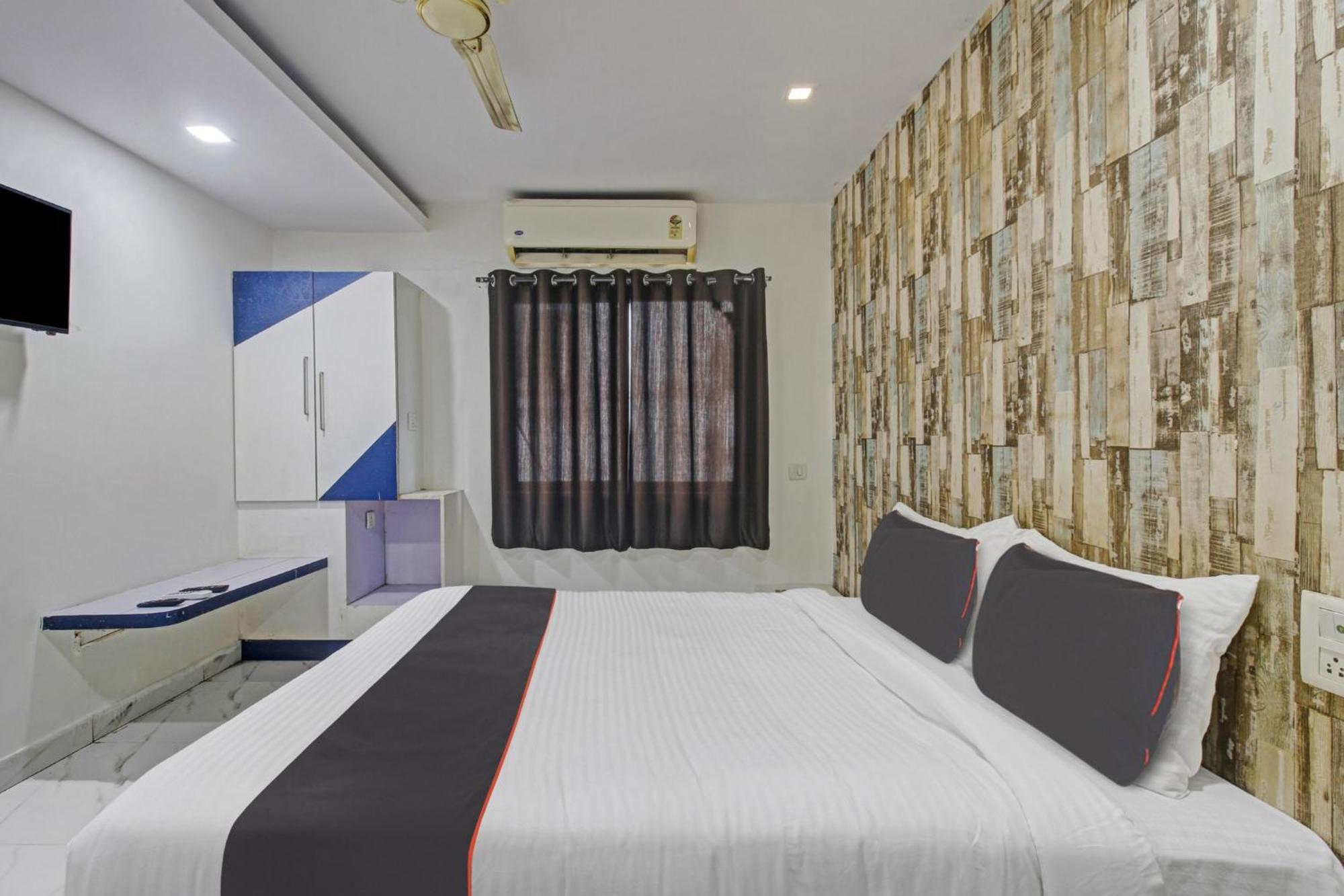 Collection O Sai Krupa Hotel Hyderabad Exterior photo