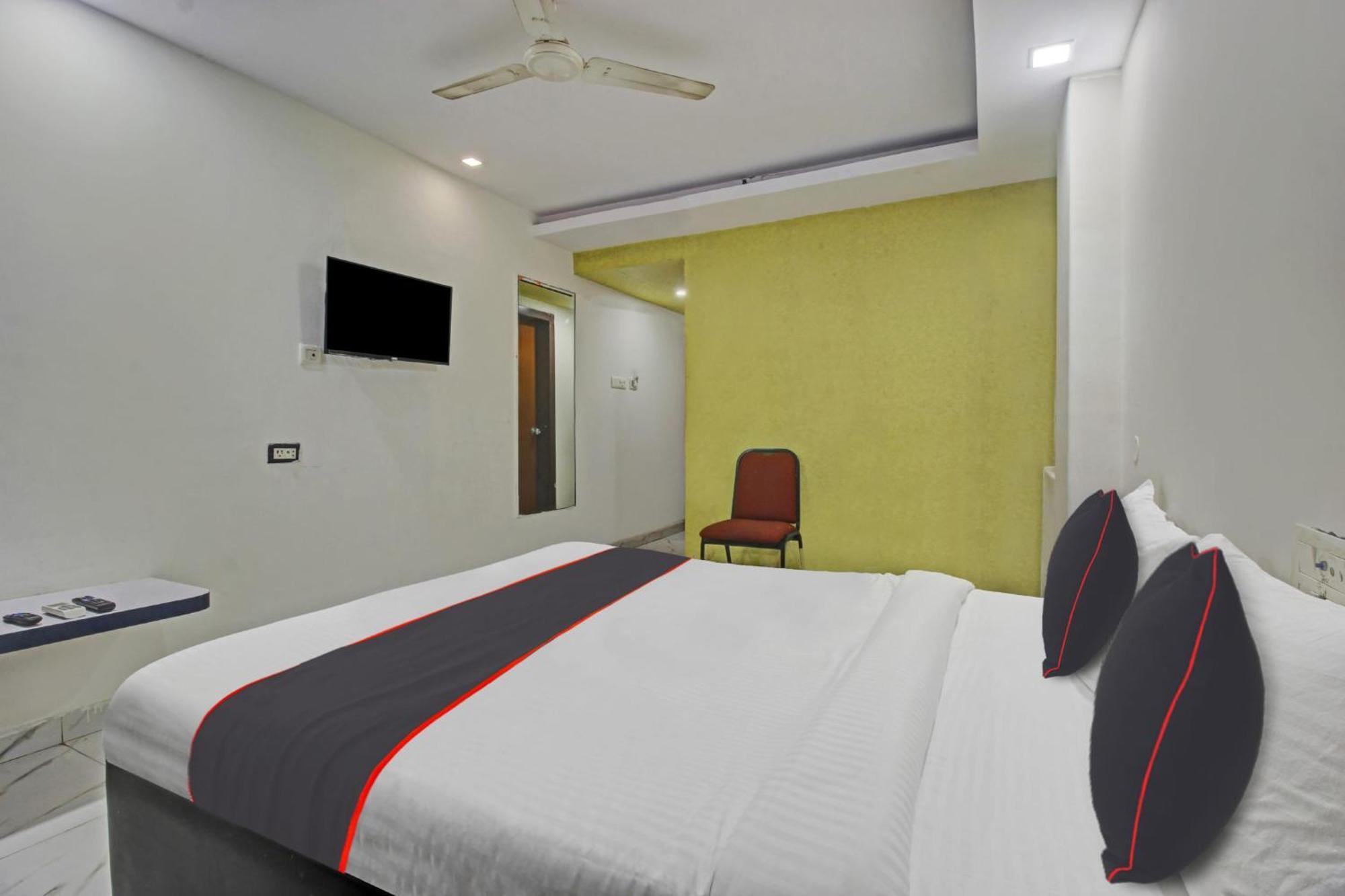 Collection O Sai Krupa Hotel Hyderabad Exterior photo